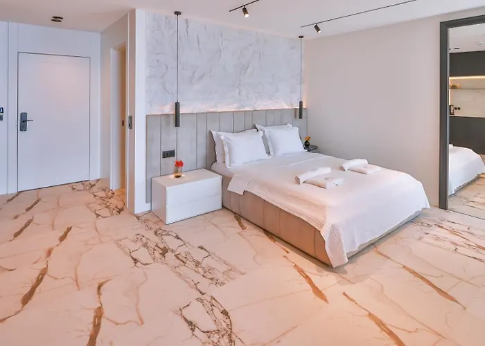 Serenity Pearl Hotel